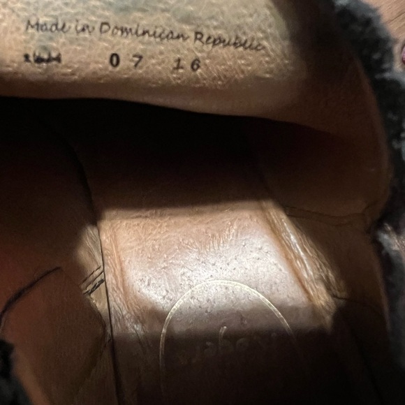 Jack Rogers Marianne gray suede scallop edge booties - Picture 9 of 9